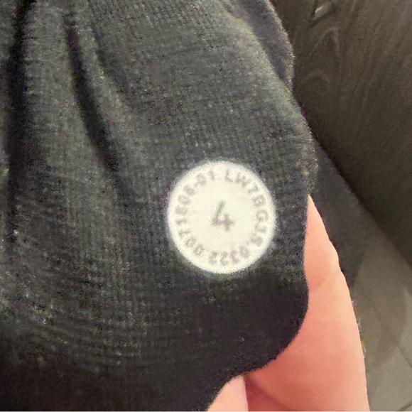 Lululemon Align Shorts 4” - Picture 3 of 3